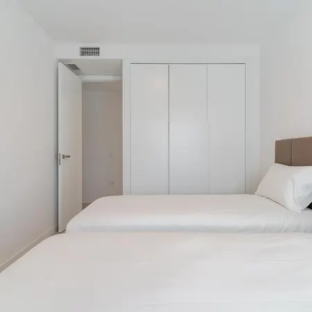 Cosy And Centrally Located In Lägenhet *